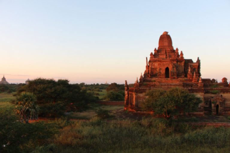 Exploring Amazing Temples in Bagan