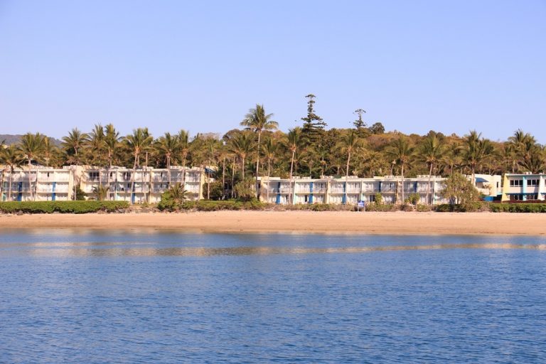 Whitsunday and Hamilton Island Cruise